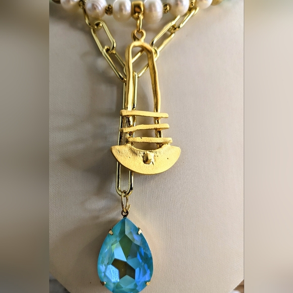 Blue Mint Czech Glass Beads & Pearls In 3 Layered Statement Paperclip Necklace - Picture 6 of 12